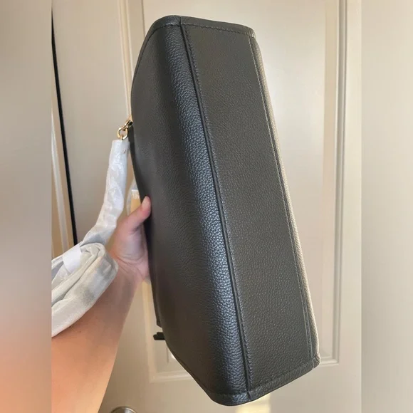 Michael Kors Graham Satchel - Picture 9 of 11